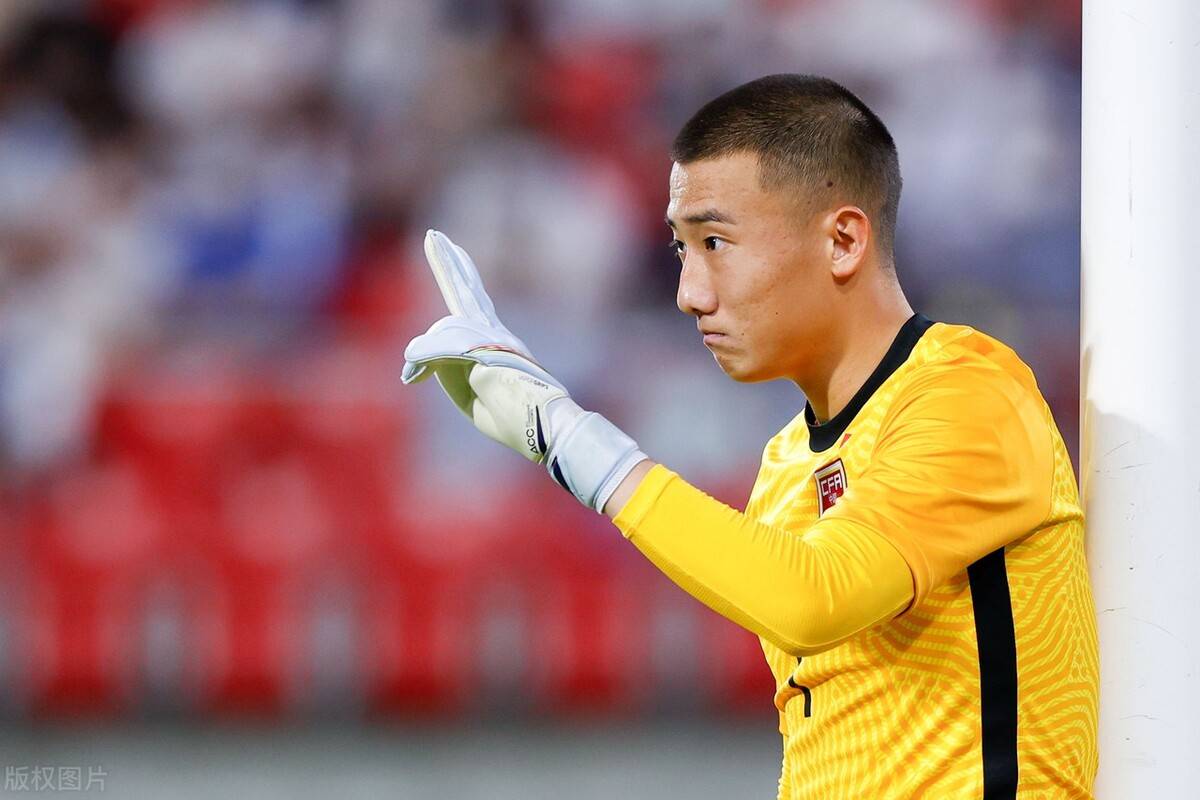 国际比赛日山东泰山调整名单以备意甲，官宣签约环节打磨，管理层满意，数据趋势出现新变化的简单介绍